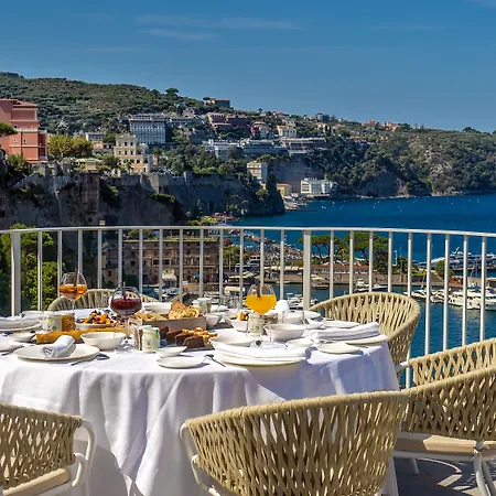 Lorelei Londres 5* Península Sorrentina