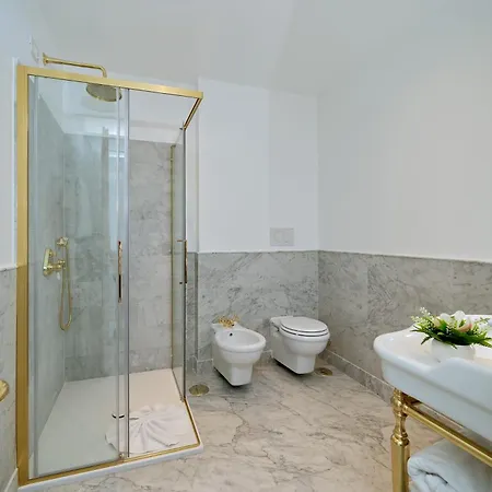 Lorelei Londres 5*
