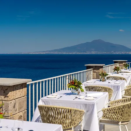 Lorelei Londres מלון 5*