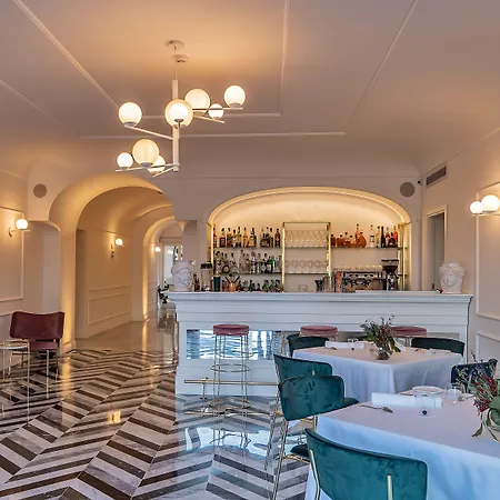 Lorelei Londres Sorrento